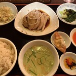 シンガポール料理　梁亜楼 - 