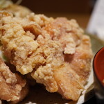 一席二鶏 - 中は熱々でジューシー