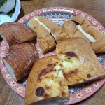 ペンギンベーカリー - 料理写真: