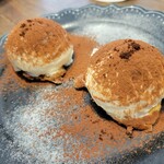 パンとエスプレッソと花束を - ティラミス