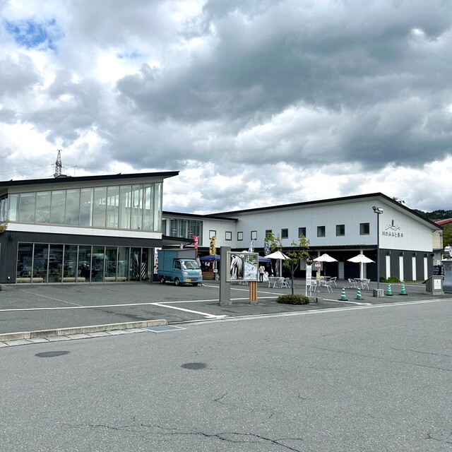 ながいcafe食堂（旧川のみなと）- 長井市の家庭的カフェレストラン