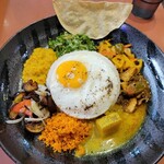 セイロン キッチン - ｢ベジタブルカレープレート｣[800円]を｢ライス大盛｣[150円]で、合計[950円]税込！