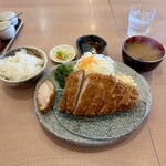 とんかつ屋 双葉 - 
