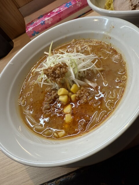 らあめん丸 旭川らあめん やまる - つくば/ラーメン | 食べログ