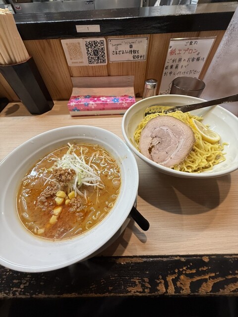 らあめん丸 旭川らあめん やまる - つくば/ラーメン | 食べログ