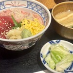 ヒカリ屋 - 