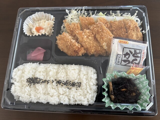 まるさ商店 - 出戸浜（弁当）の写真