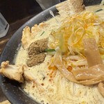 麺や 蒼 - 料理写真:チャーシュー麺大盛り（ UP）