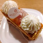 アカシエ 北浦和本店 - ミルフィーユ・ペーシュ