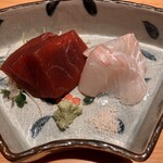 すしやのたい悟 - 本鮪赤身と鮃さんでーす。①