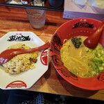 ラー麺 ずんどう屋 - 