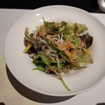 KATO'S DINING & BAR - 桜えびとじゃこのサラダです。