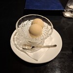 KATO'S DINING & BAR - ほうじ茶のアイスクリームです。