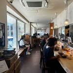 すみれ - 内観（カウンター）