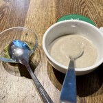 シュラスコ＆ビアレストラン ALEGRIA nerima - ソース②(きのこのソース・青唐辛子のソース)