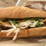 チョップスティックス - バインミー牛すじひき肉800円