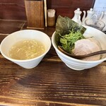 塩らー麺 本丸亭 - 