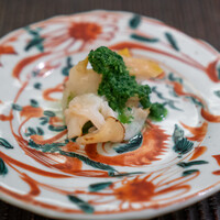 魚菜料理 縄屋 - バイ貝の炙り ルッコラのソース