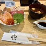 丼と手巻き 玄海 - 