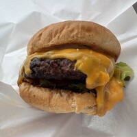 MAISON MARUNOUCHI - マルノウチ 和牛チーズバーガー01