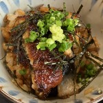 うな辰 - ひつまぶし（4,000円）
      ２）薬味たっぷりに