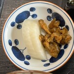 うな辰 - ひつまぶし（4,000円）
      漬物