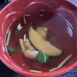 うな辰 - ひつまぶし（4,000円）
      吸物