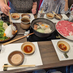 木曽路 - しゃぶしゃぶ 和牛霜降り肉