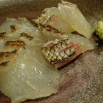 企久太 - 活き〆真鯛の炙りアップ