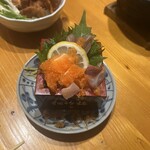 地鶏炭火焼　鳥八 - 