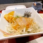多から - 鯛昆布締めと野菜サラダ
