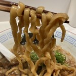 上方レインボー - ミッドナイト背脂（超太麺！）