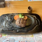 さわやか - げんこつハンバーグサーブ直後