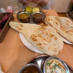 やっぱりインディア - やっぱりナンデカいw。