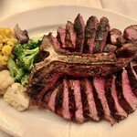 Hy's STEAKHOUSE - 