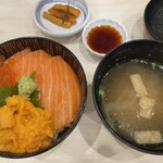 うにむらかみ - 塩水うに3色丼Sサイズ