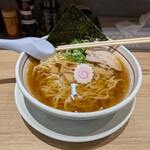 山形中華そば 麺や 一球 - 店奥に製麺スペースがある
