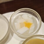 翠亨園 - 杏仁豆腐