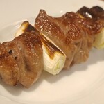 たんや 善治郎 立ち呑み処 - 牛たんネギ間串＠アップ