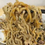 HI-MOUNT - 冷水で締めたワッシワシの"開化楼麺"。なんでこんなに美味いんだろう(● ˃̶͈̀ロ˂̶͈́)੭ꠥ⁾⁾