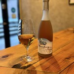 TOKYO TANG TANG - 火鍋と言えば紹興酒、まるでワインの様な紹興酒も御座います。