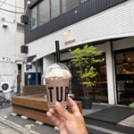 サタデイズ チョコレート ファクトリー カフェ - チョコレートミルクシェイク ホイップあり