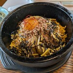 ホルモン幸楽 - 石焼ビビンバ＠￥910円
