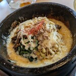 ホルモン幸楽 - チーズ石焼ビビンバ＠￥980円