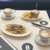 CAFÉ & BAR B