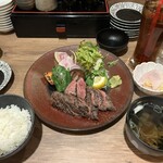 神戸牛ステーキ 寅松 生田ロード店 - 