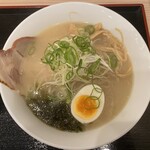 塩ラーメン仁屋 - 白湯塩らーめん