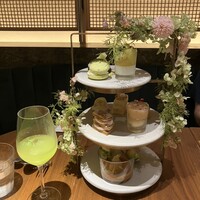 ERUTAN RESTAURANT BAR - 