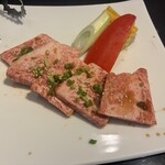 朝鮮飯店 亀里店 - 