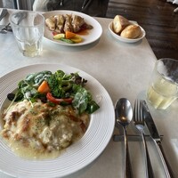 24/7 restaurant - 